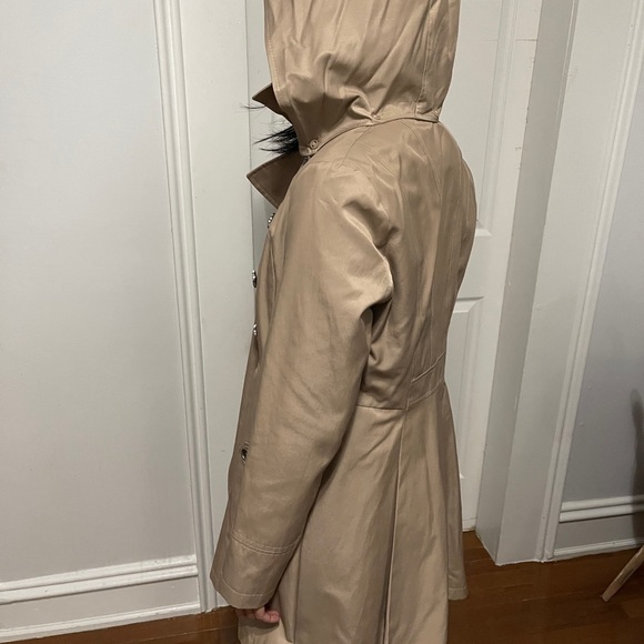 Via Spiga ( S ) biege babydoll trench - Picture 3 of 6